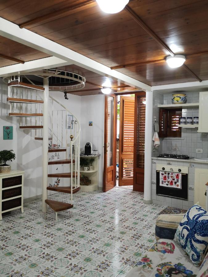 Appartamento Al Limone Città di Lipari Esterno foto